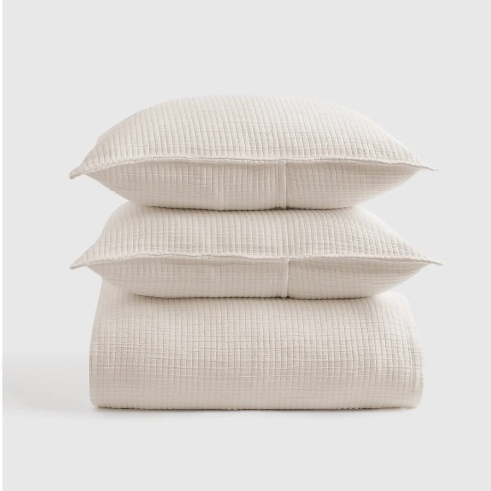 Full/Queen Organic Ribbed Cotton Coverlet Set by Quince